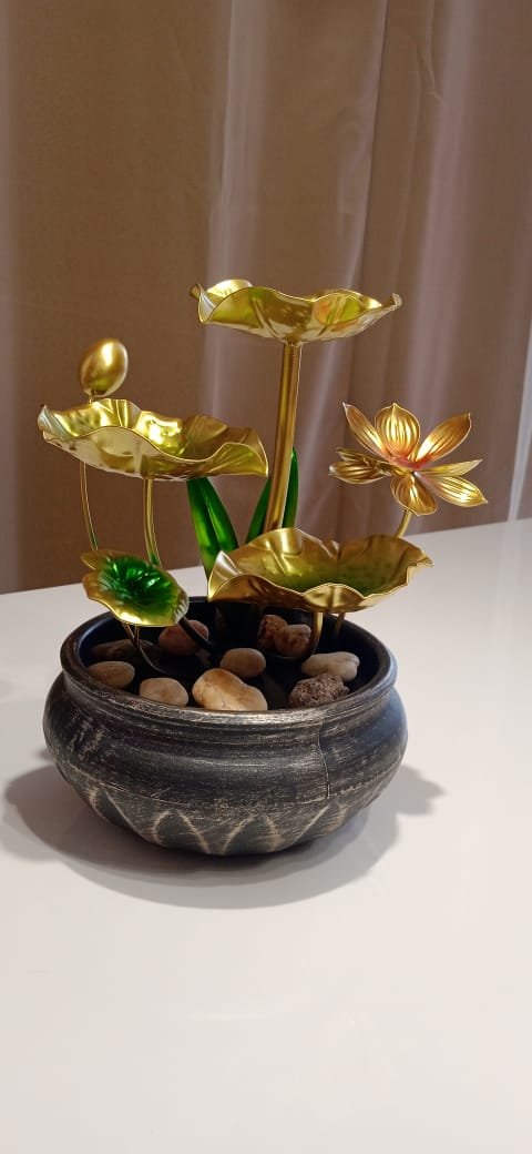 Lotus Leaf Tabletop Fountain