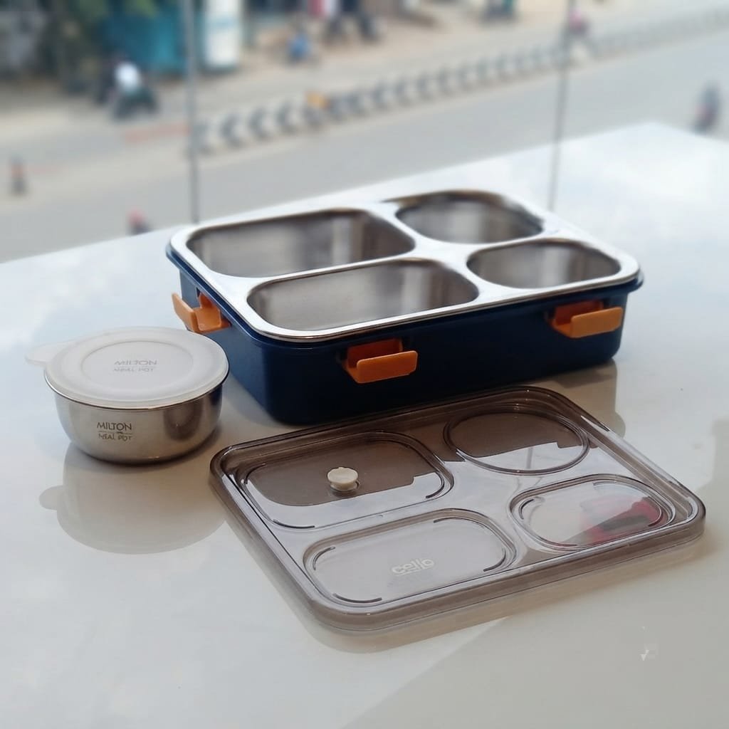 Stainless steel 4-compartment lunch box
