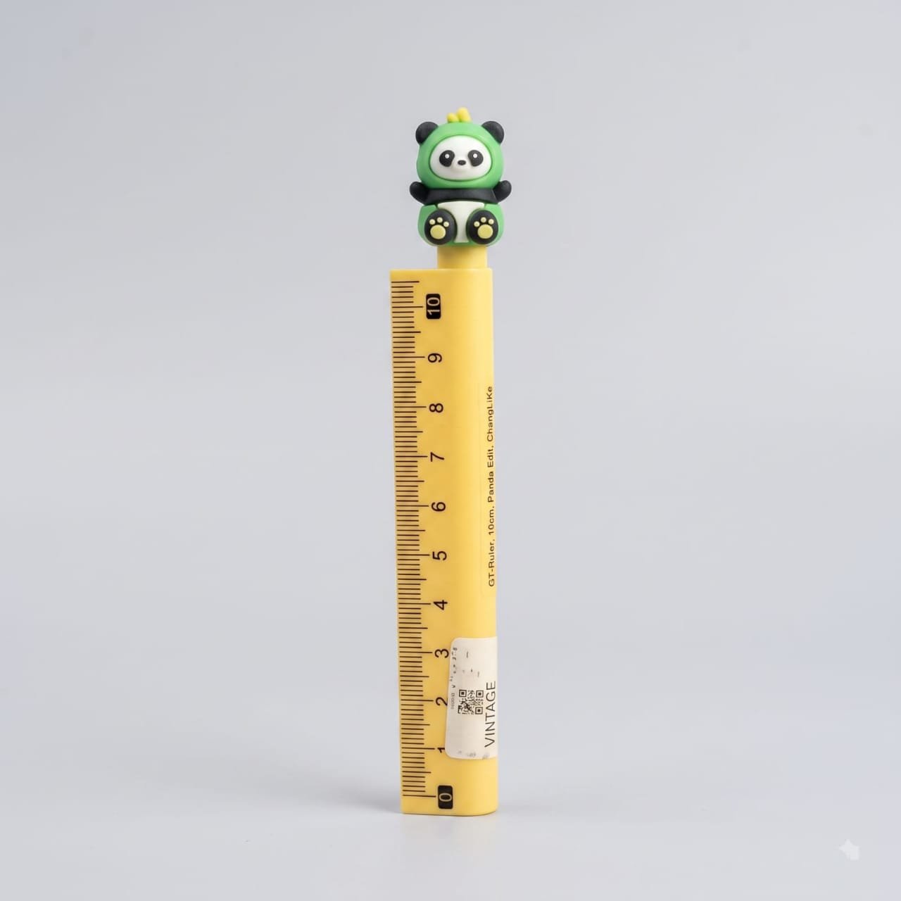 Cute cartoon green panda Scale